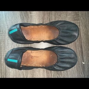 Tieks Black size 9 user condition with still life